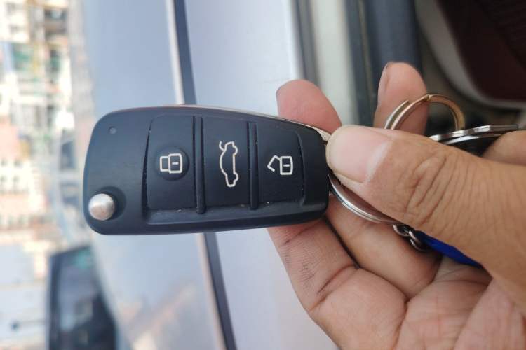 Used Chery E3 2013 1.5L Manual Fashion Model
