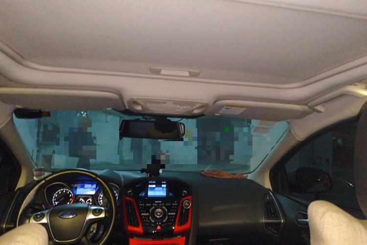 Used Ford Focus 2012 Hatchback 2.0L Automatic Luxury Sport Model