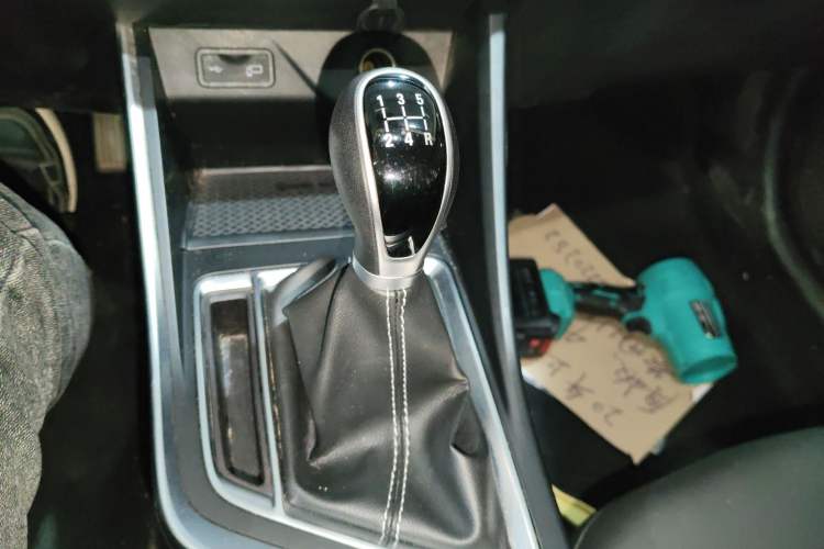 Used Geely Auto Vision X3 2020 1.5L Manual Luxury Edition
