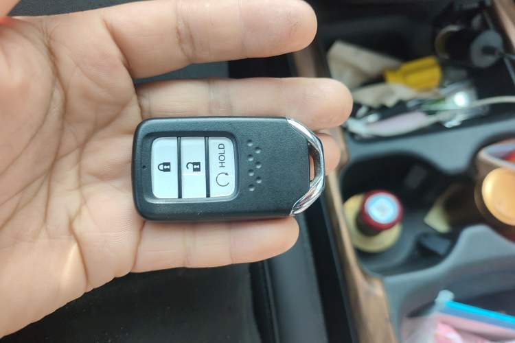 Used Honda CR-V 2017 240TURBO CVT Front-Wheel Drive Fashion Edition Vehicle Key