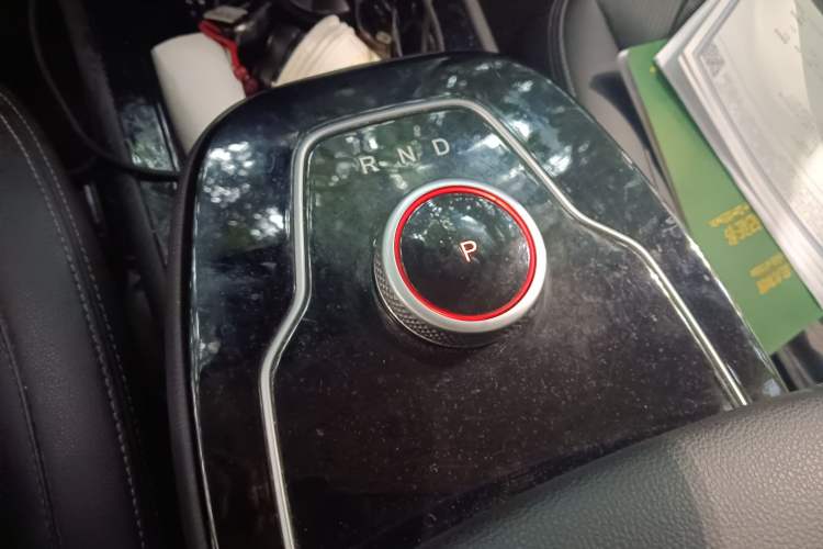 Used SERES SF5 2021 Four-Wheel Drive Freedom Expedition Edition
