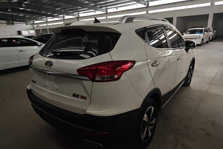 Used JAC Refine S3 2018 Custom Edition 1.6L CVT Luxury Smart Model
