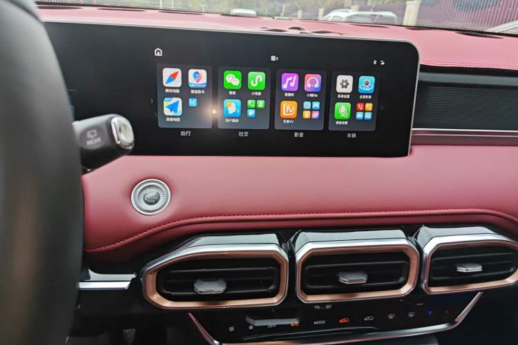 Used JETOUR X70 PLUS 2025 Champion Edition 1.5T DCT Champion MAX+ 5-seater