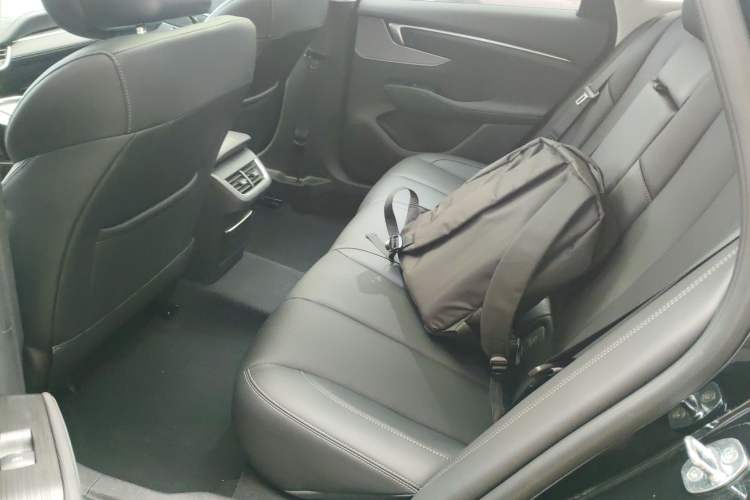 Used Buick LaCrosse 2025 28T Platinum Edition
