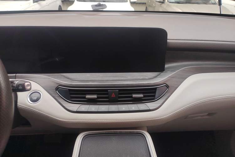 Used Ford Equator 2023 EcoBoost 225 Premier PLUS 7-Seater (2/2/3)