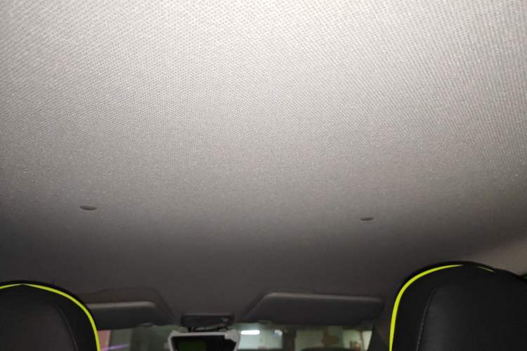 Used Wuling Hongguang MINIEV 2022 GAMEBOY 200km Gaming Edition with Lithium Iron Phosphate
