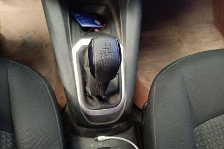 Used Peugeot 301 2016 1.6L Manual Comfort Edition
