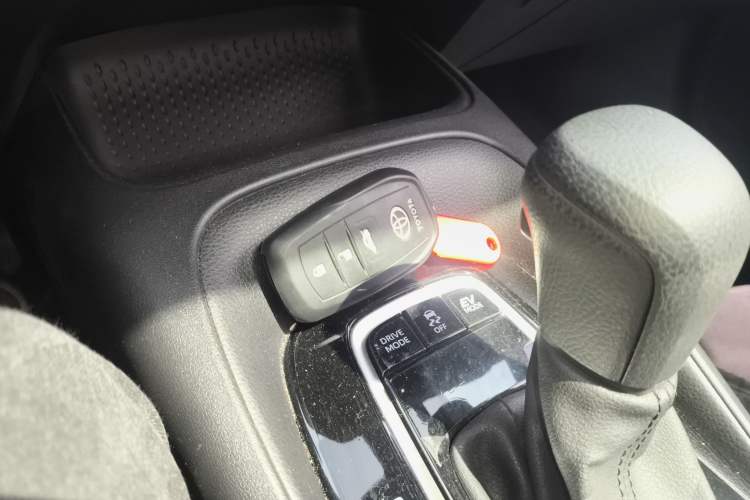 Used Toyota Levin 2022 Dual-Engine 1.8H E-CVT Luxury Edition