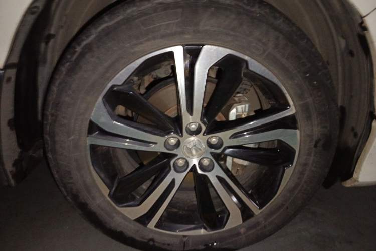 Used Honda UR-V 2017 370TURBO 2WD Prestige Edition China V Right Front Wheel Hub