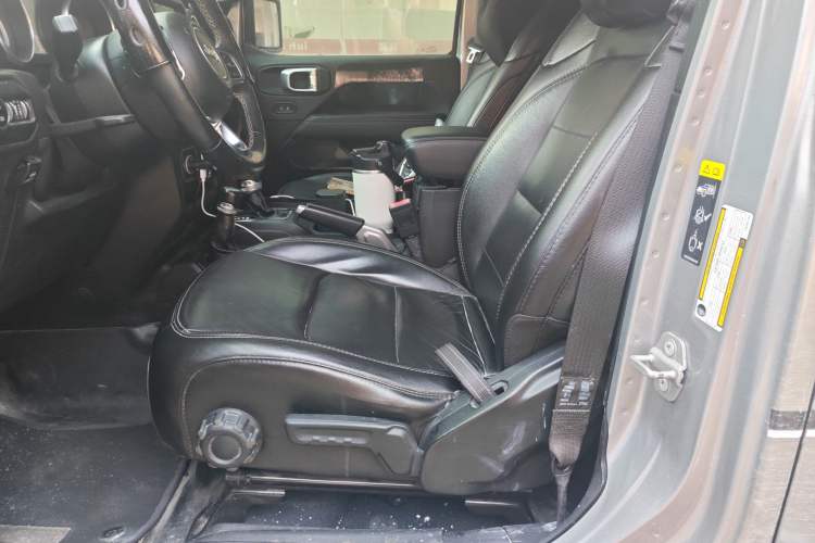 Used Jeep Wrangler  Left Front Seat