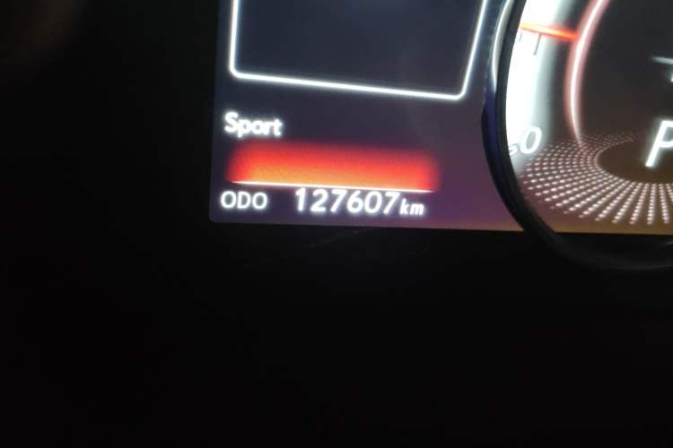 Used Lexus ES 2018 300h Premier Edition China VI Standard