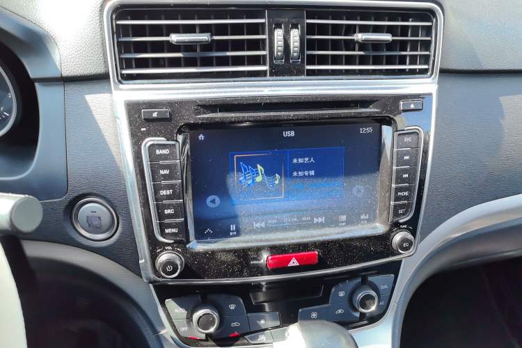 Used Haval H6 2015 Sport Edition 1.5T Automatic Two-Wheel Drive Luxury Model