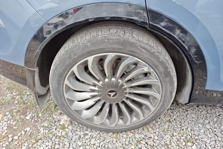 Used VOYAH FREE 2021 Four-Wheel Drive Standard All-Electric Exclusive Luxury Package