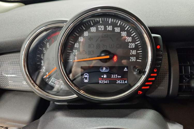 Used MINI MINI 2016 1.5T COOPER Five-Door Edition