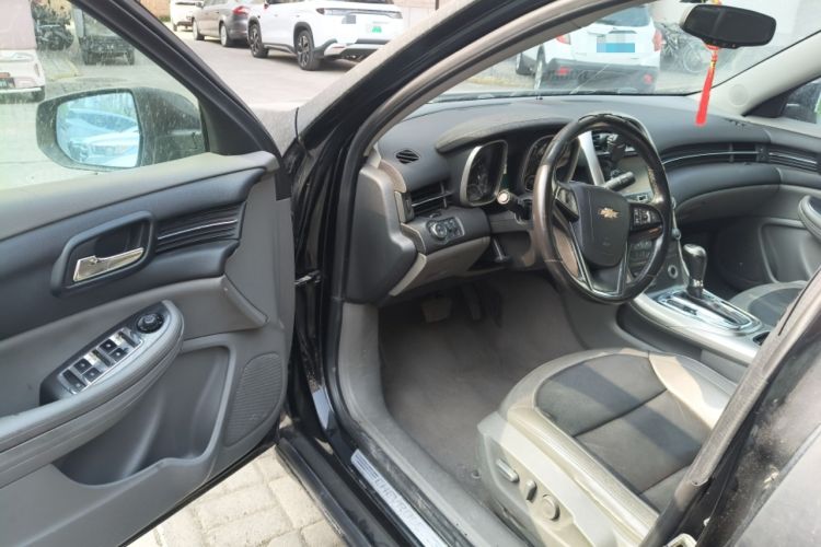 Used Chevrolet Malibu 2012 2.0L Automatic Luxury Edition Driver Seat