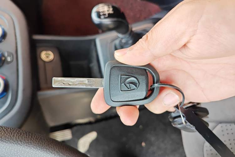 Used Baojun 310W 2017 1.2L Manual Value Edition China V Vehicle Key