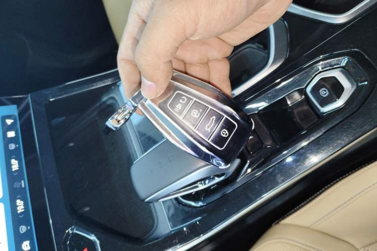 Used Geely Auto FX11 2023 1.5TD DCT Prestige Edition