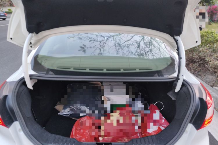 Used Ford Focus 2012 Sedan 1.6L Automatic Comfort Model
