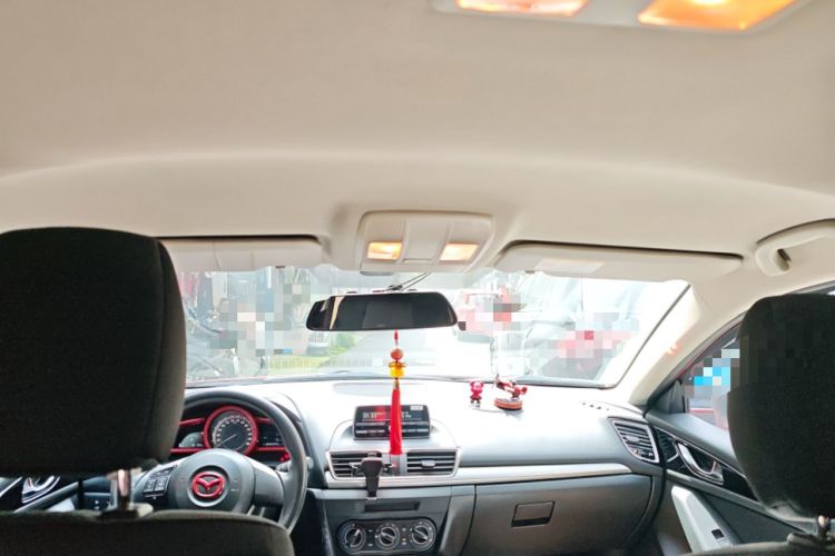 Used Mazda 3 Axela 2016 Hatchback 1.5L Automatic Comfort Model Headliner