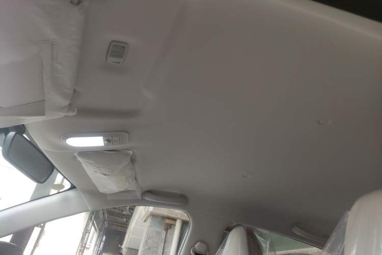 Used Wuling Bingo 2025 333 km Enjoyment Version Headliner
