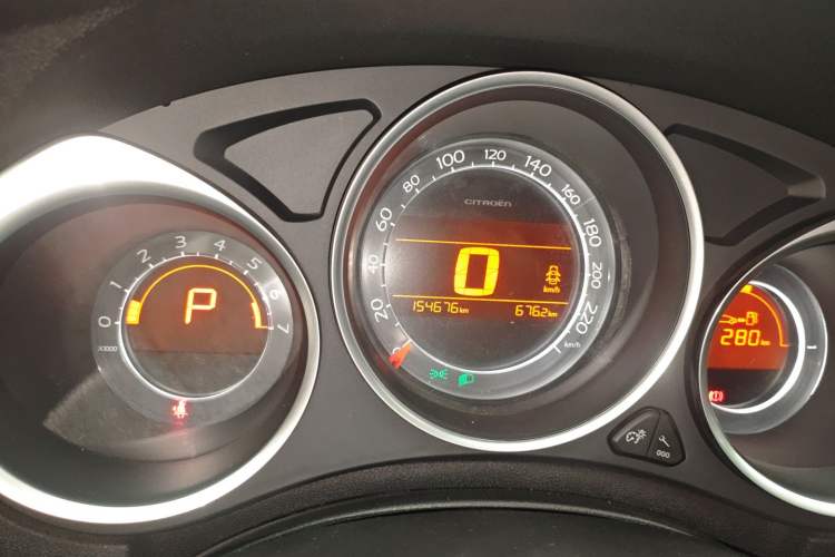 Used Citroen C4L 2014 1.6THP Intelligent Drive Automatic Dynamic Model