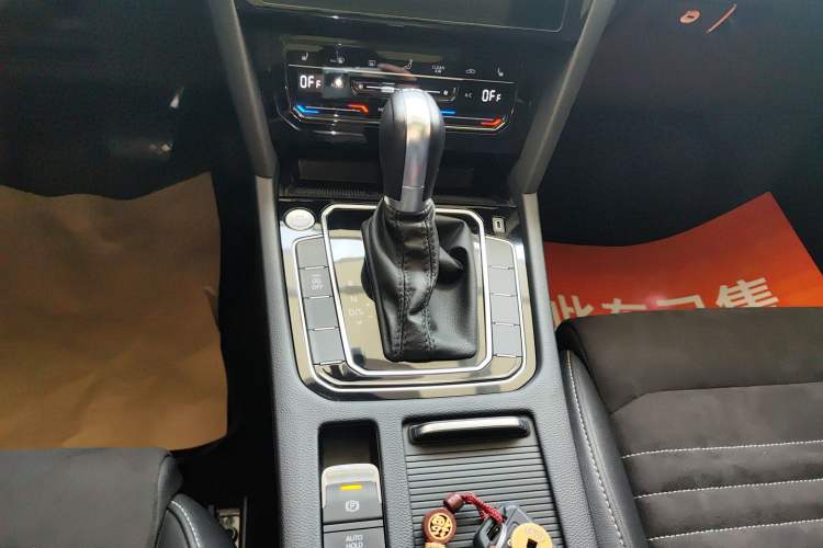 Used Volkswagen Magotan 2020 330TSI DSG Luxury Edition
