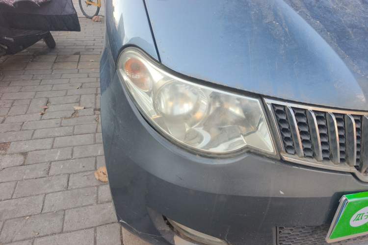 Used Wuling Hongguang 2014 1.2L Standard Model China IV