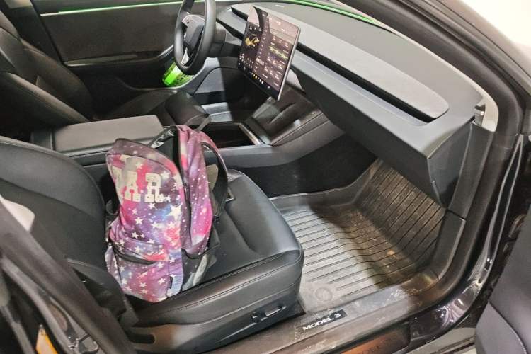 Used Tesla Model 3 2023 Rear-Wheel-Drive Version