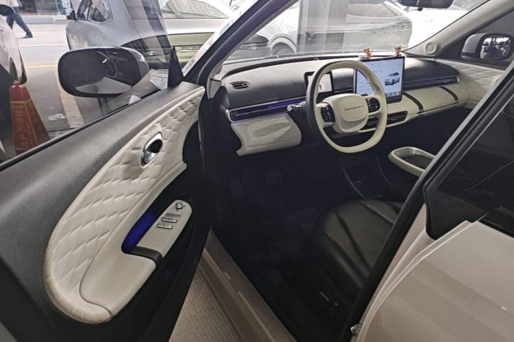 Used Dongfeng NAMMI 01 2024 New Edition 330 Plus Smart+
