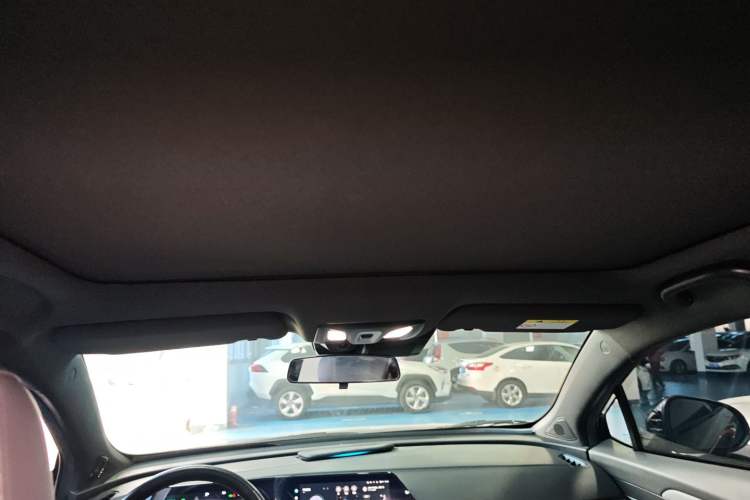 Used Changan UNI-T 2022 1.5T Prestige Version
