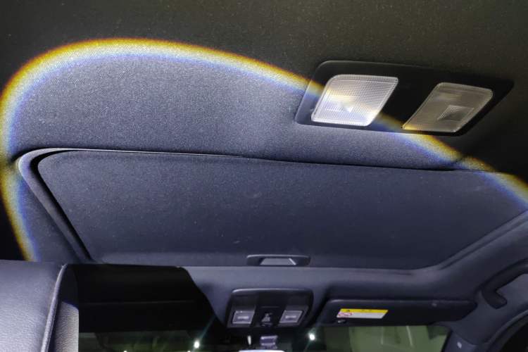 Used Mazda CX-4 2018 2.0L Automatic Two-Wheel Drive Blue Sky Luxury Edition
