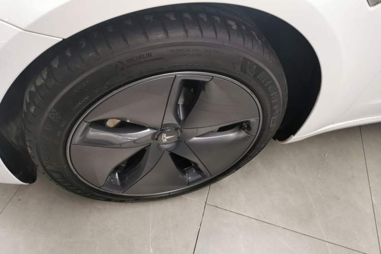 Used Tesla Model 3 2020 Revised Version Standard Range Rear-Wheel Drive – Upgraded Edition
