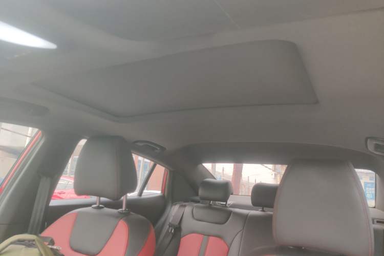 Used Dongfeng Aeolus Yixuan 2020 230T Automatic Cool Track Rider Edition