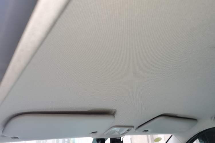 Used Wuling Hongguang MINIEV 2021 Macaron Premium Model – Lithium Iron Phosphate Headliner