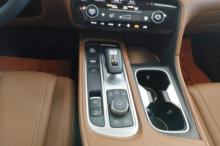 Used Infiniti QX60 2024 2.0T All-Wheel-Drive Excellence Edition Gear Lever