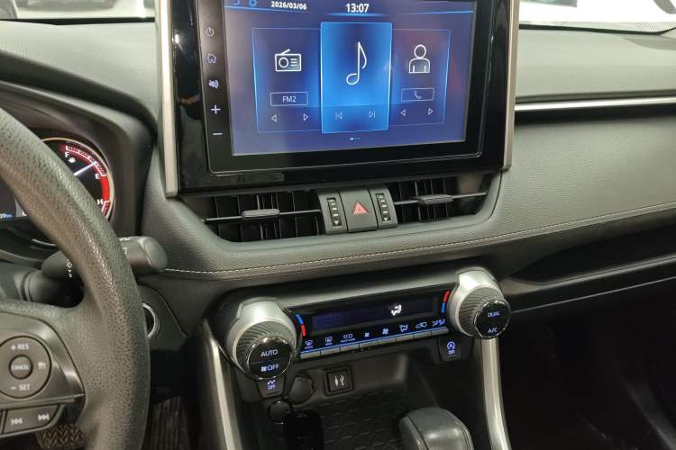 Used Toyota RAV4 2020 2.0L CVT Two-Wheel Drive Fashion Edition