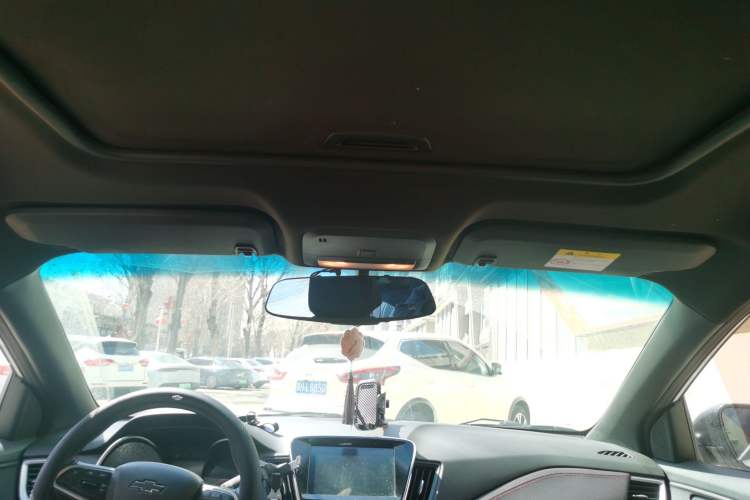 Used Chevrolet Monza 2019 RS 330T Automatic Comfort Edition China VI Standard Headliner