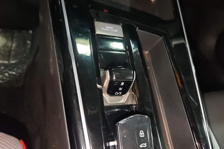 Used Volkswagen Lamando 2022 Lavida L 280TSI DSG Cool & Spicy Edition