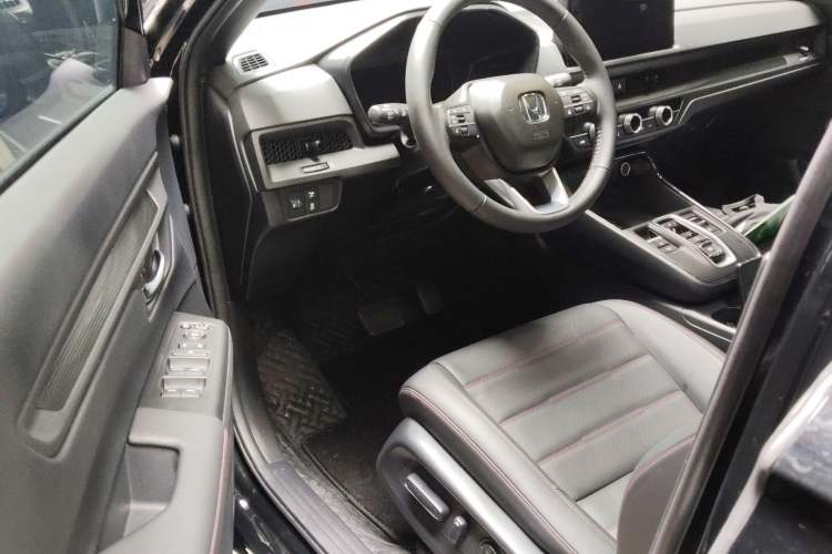 Used Honda CR-V 2024 2.0L eHEV Two-Wheel Drive Smart Edition
