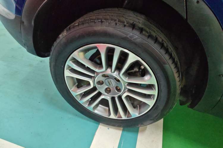 Used Qoros 5 2018 1.6T Automatic Prestige Model