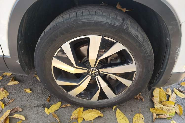 Used Volkswagen Tayron 2021 330TSI Two-Wheel-Drive 3rd Anniversary Limited Edition
