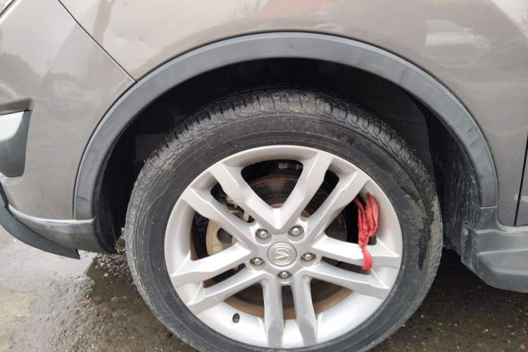 Used CHANGAN CS35 2016 1.6L Manual Luxury Model China V Standard Left Front Wheel Hub