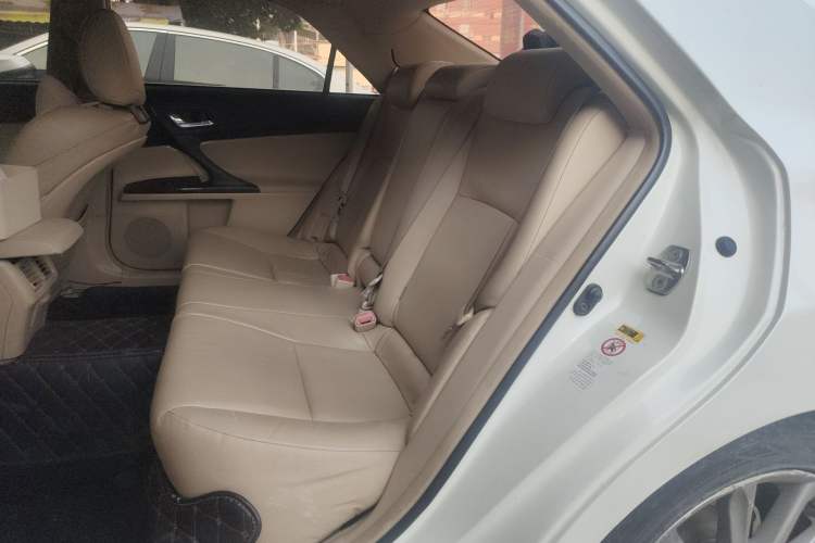 Used Toyota Reiz 2012 2.5V Fengdu Elite Stylish Edition Left Rear Seat