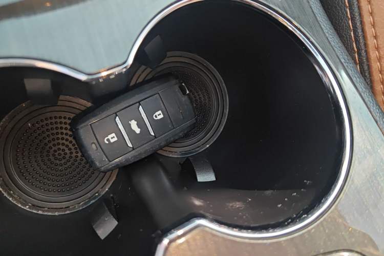 Used Changan CS75 2017 Shangkui Edition 1.5T Automatic Fengyue Model