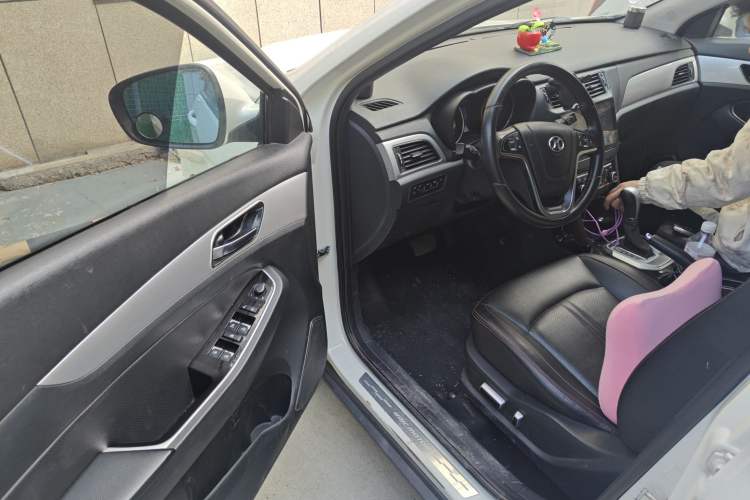 Used BAIC Senova X55 2016 1.5T CVT Luxury Edition
