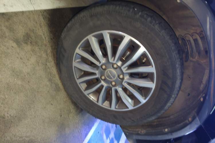 Used Haval H6 2015 Sport Edition 1.5T Automatic Two-Wheel Drive Luxury Model
