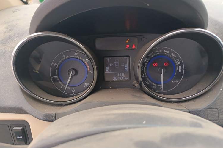 Used Chery E3 2015 1.5L Manual Fashion Model