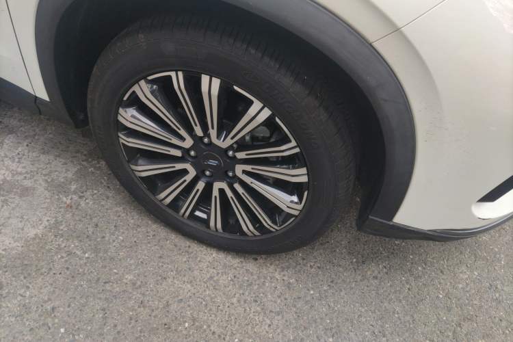 Used CHANGAN OSHAN X5 2021 1.5T DCT Prestige Edition Exterior 1