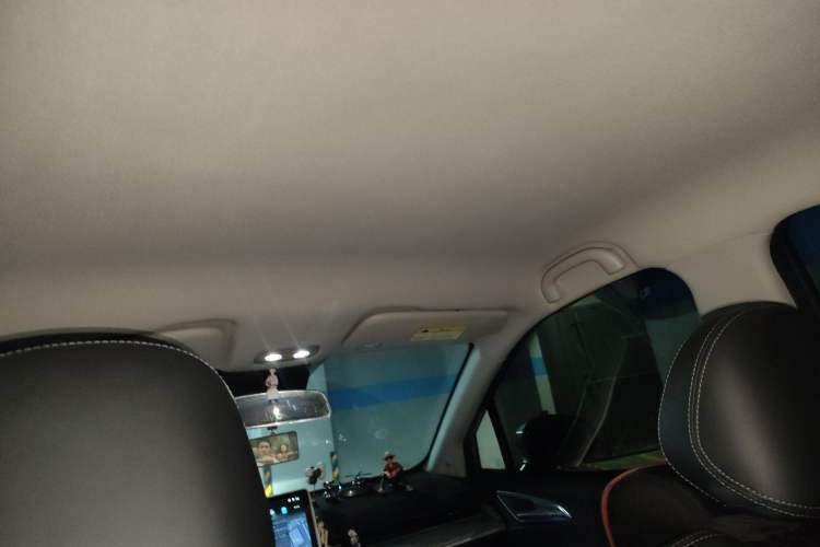 Used NETA V 2022 Chao 300 Lite Lithium Iron Phosphate
