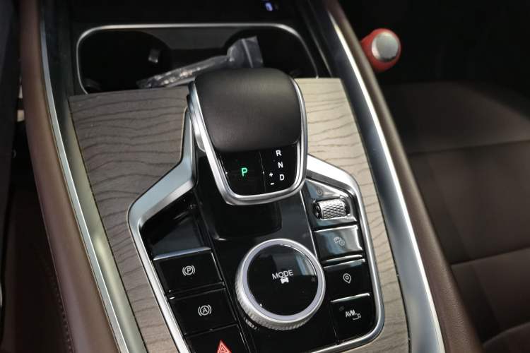 Used Chery Tiggo 8 PRO 2024 Champion Edition 290T Two-Wheel Drive Peak Version 5 Seats
